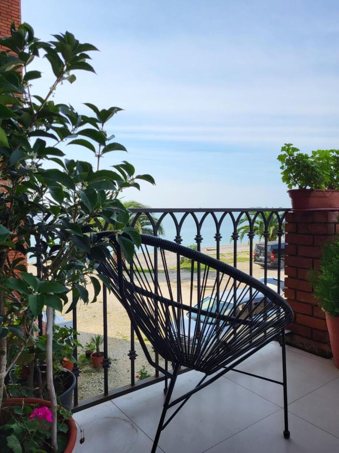 Arsaul Hotel New Athos Exterior foto